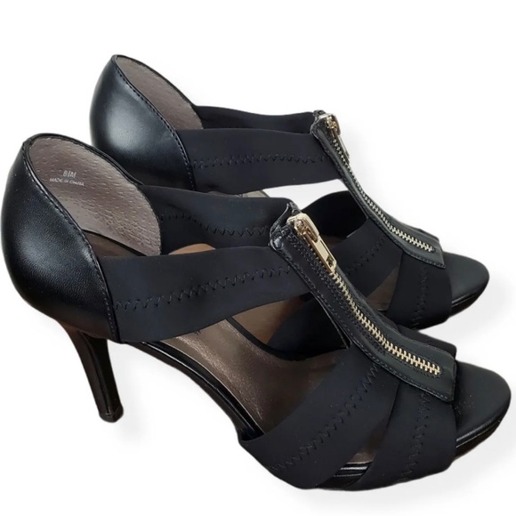 Moda Spana Zip Up Qwin Heels